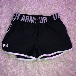 Under Armour black & white shorts